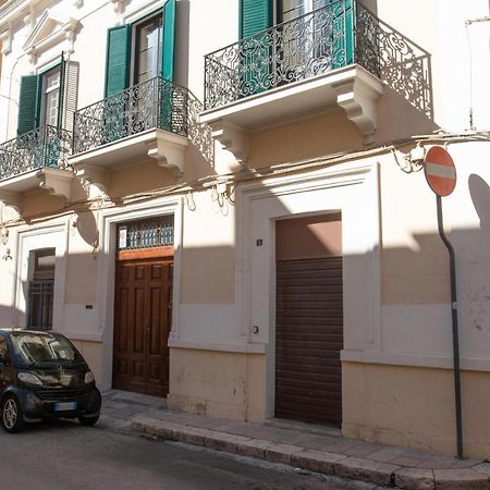Dimora Apulia Bed & Breakfast Brindisi Exterior photo