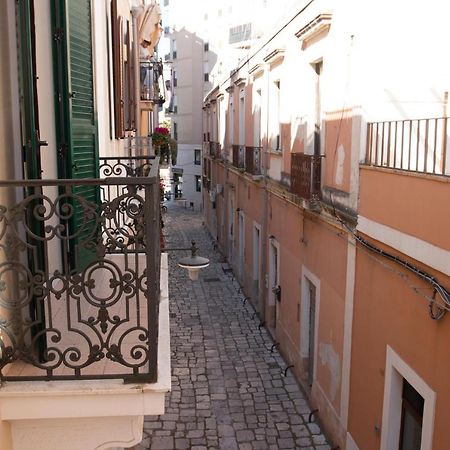Dimora Apulia Bed & Breakfast Brindisi Exterior photo