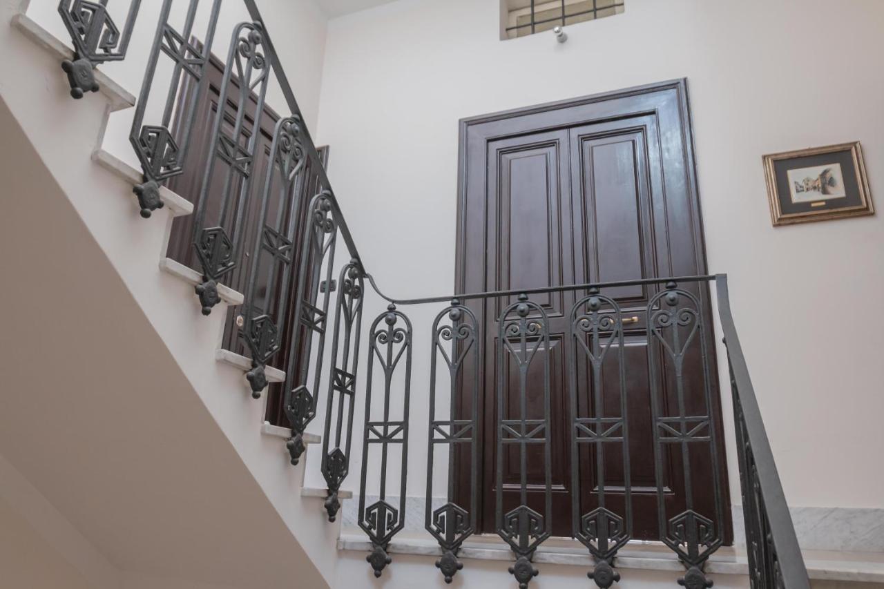 Dimora Apulia Bed & Breakfast Brindisi Exterior photo